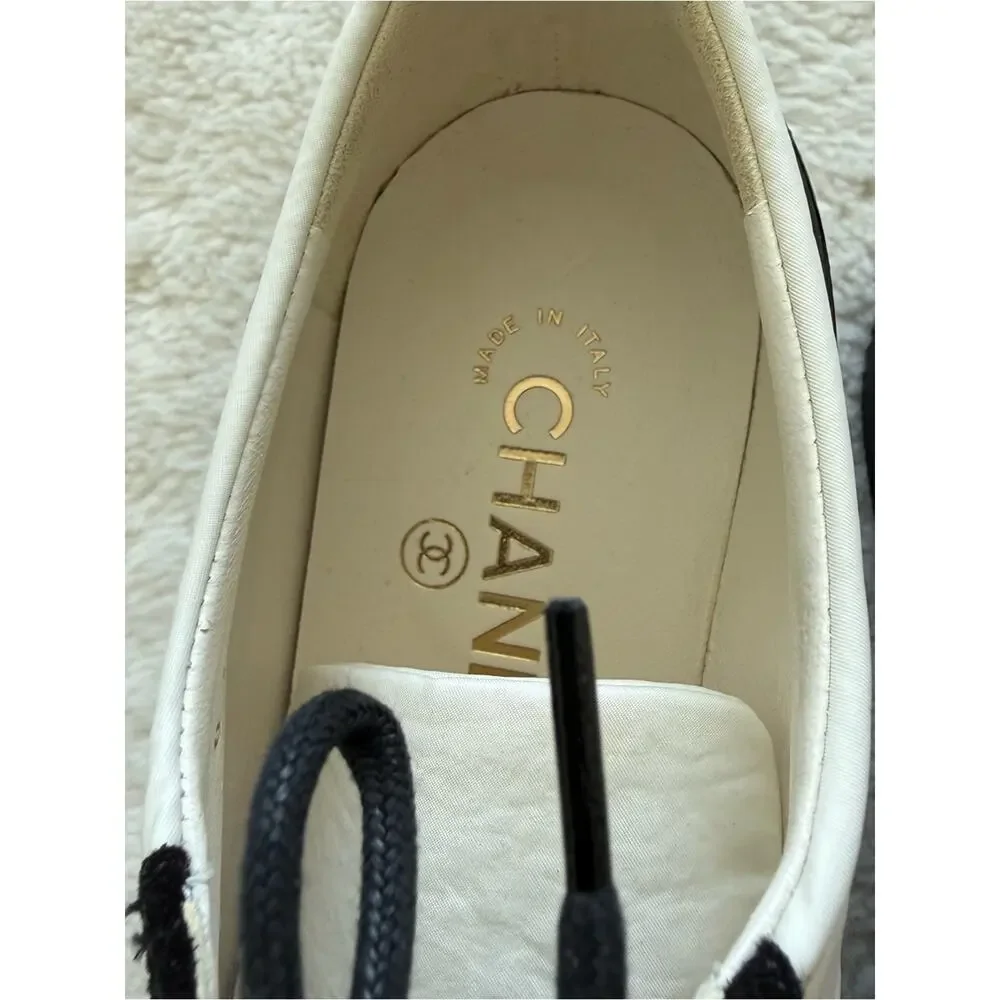CHANEL women black/white women laces up platform shoes size 36 EU Retail 1275$